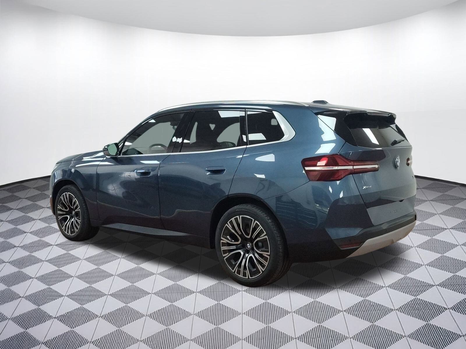 2026 Bmw X3 photo 3