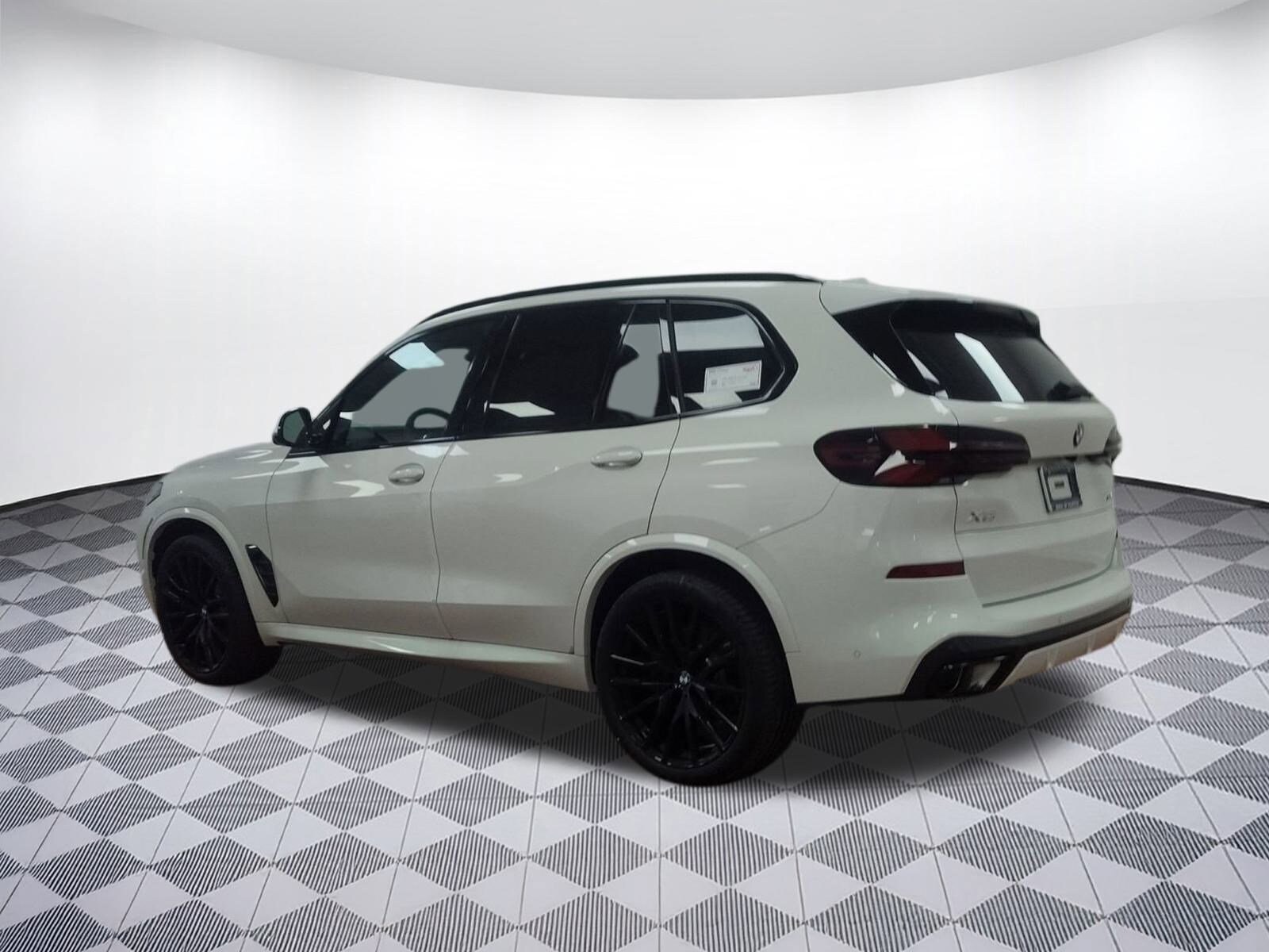 2026 Bmw X5 xDrive40i photo 3