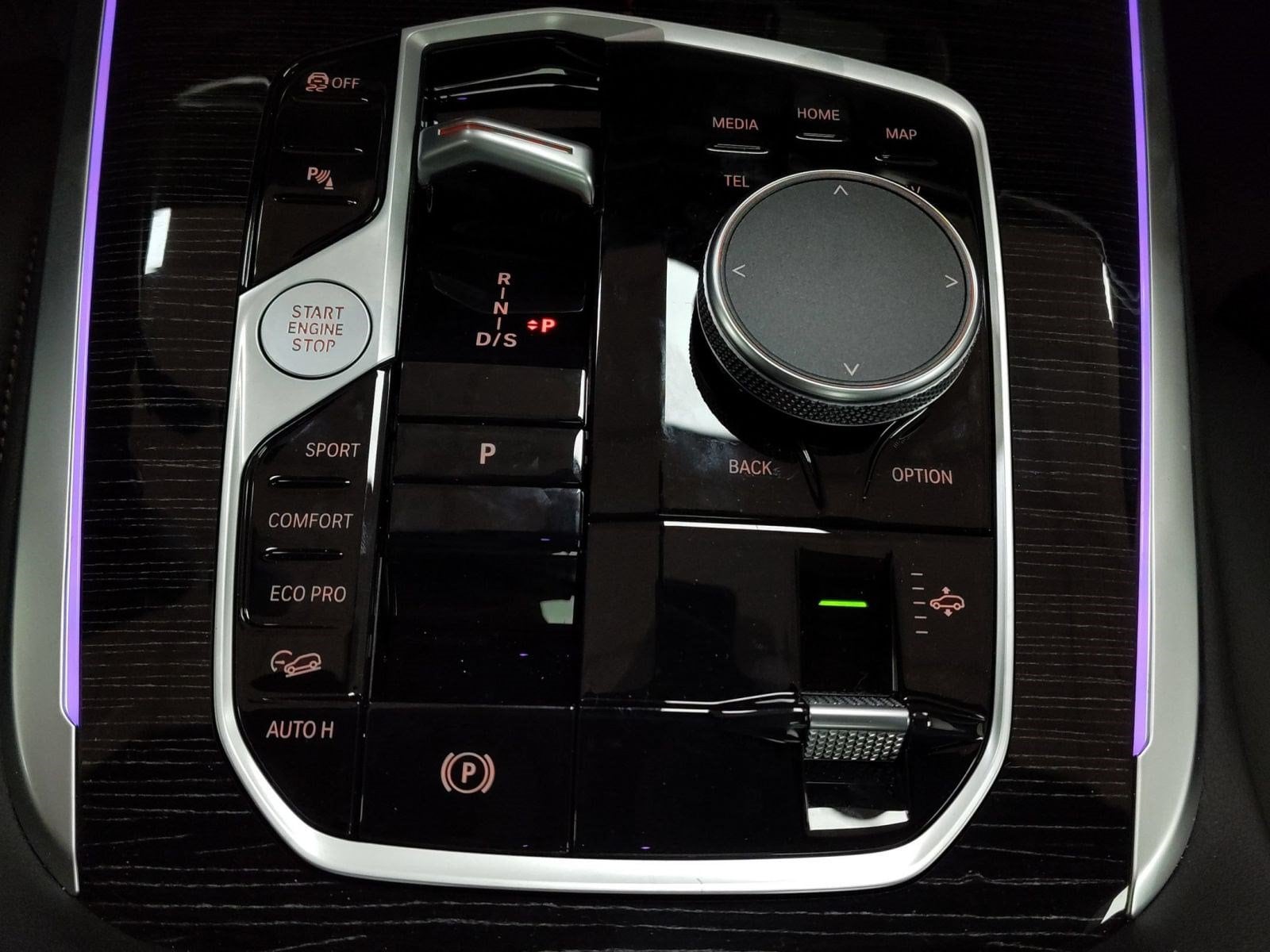 2026 BMW X7 40i - Photo 15