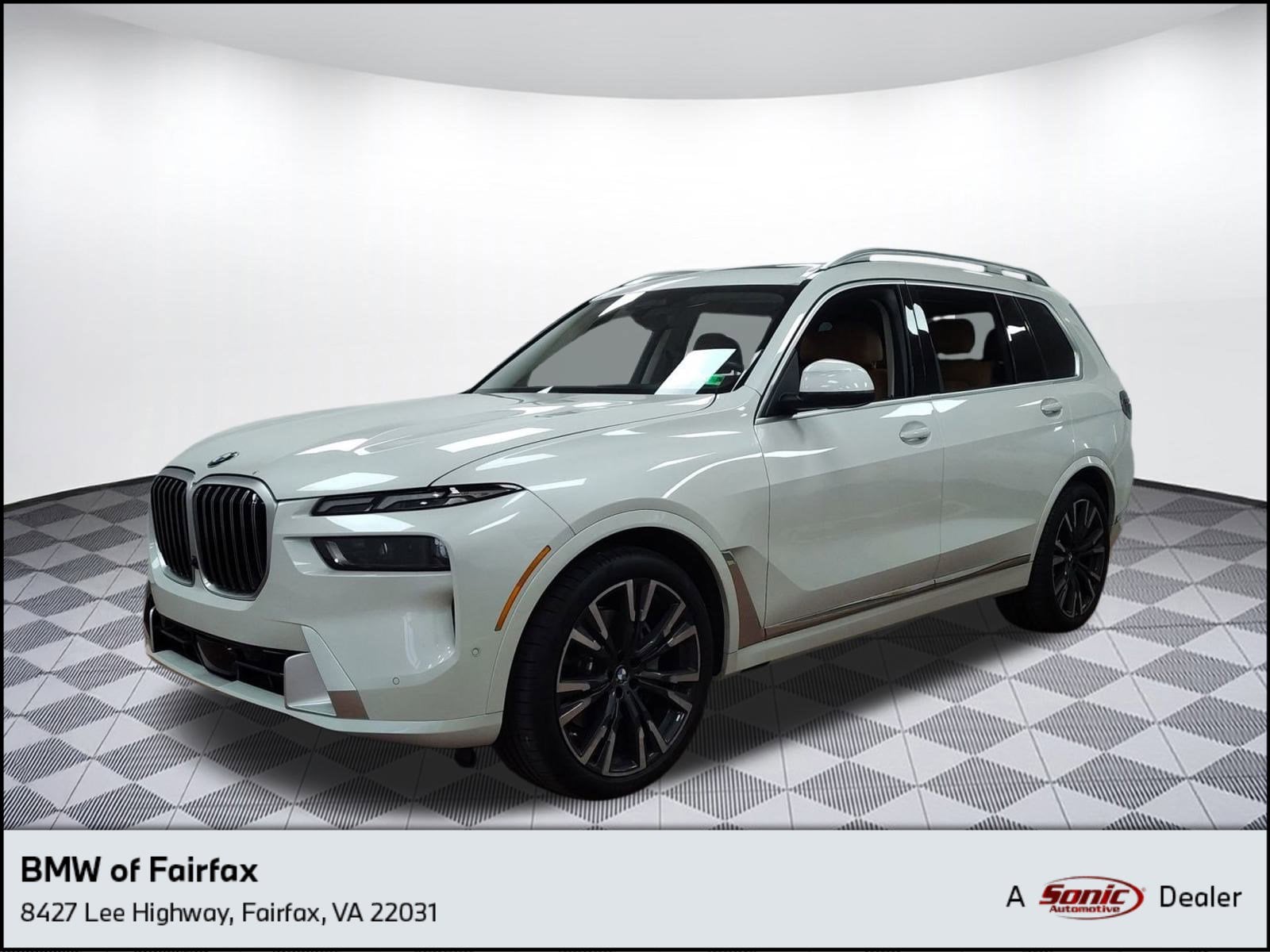 2025 BMW X7 40i's photo