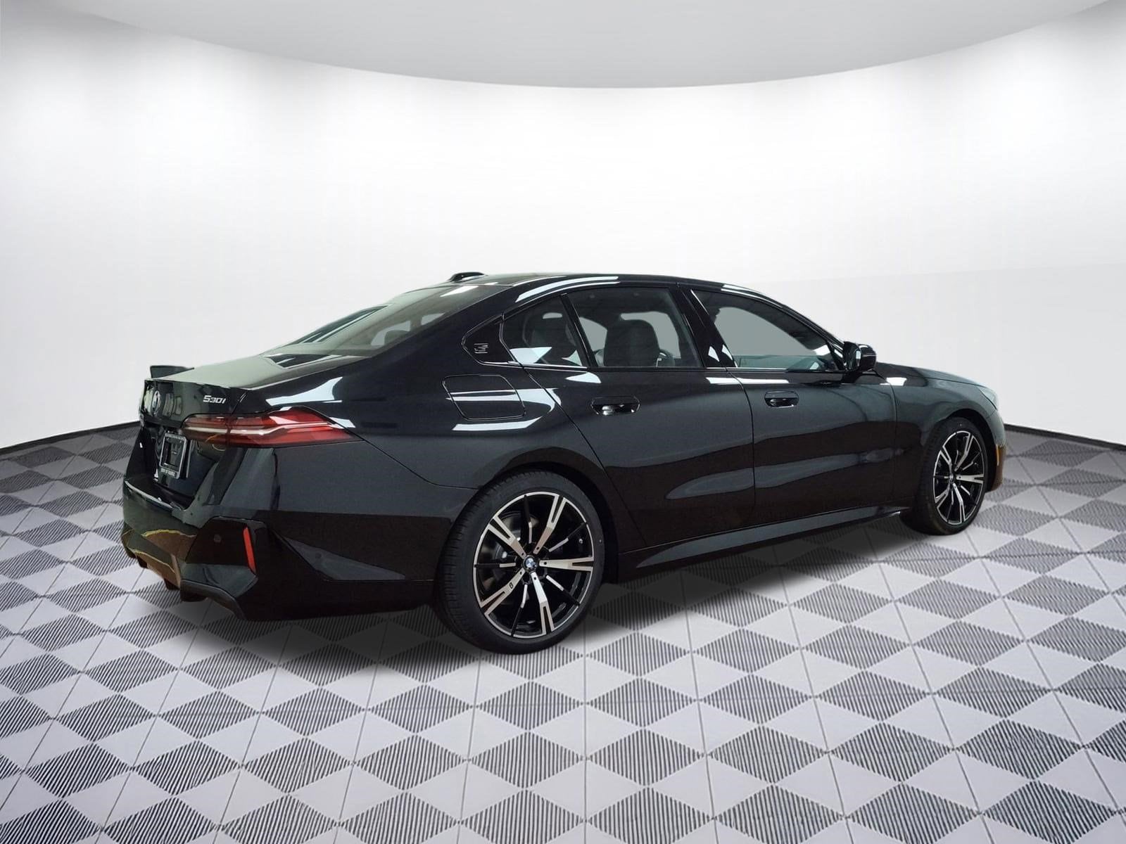 2026 BMW 5 Series 530i - Photo 8