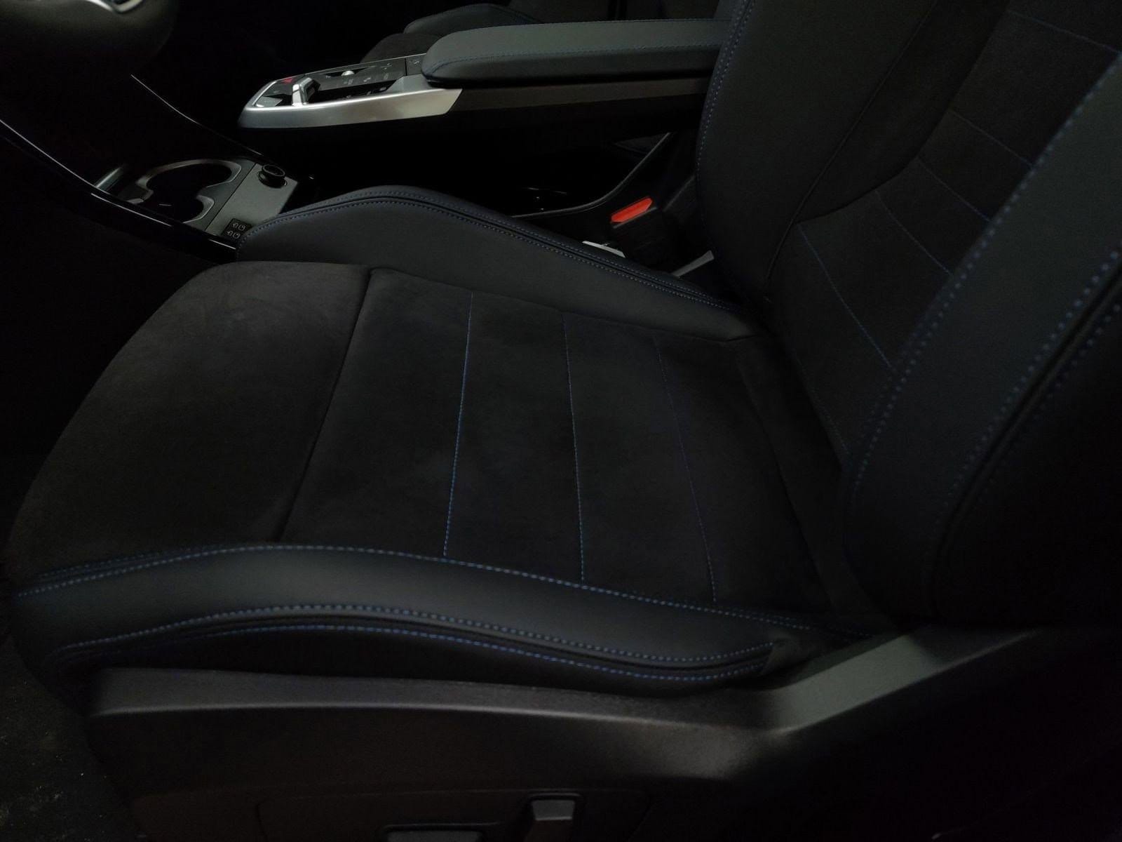 2026 BMW X1 28i - Photo 13