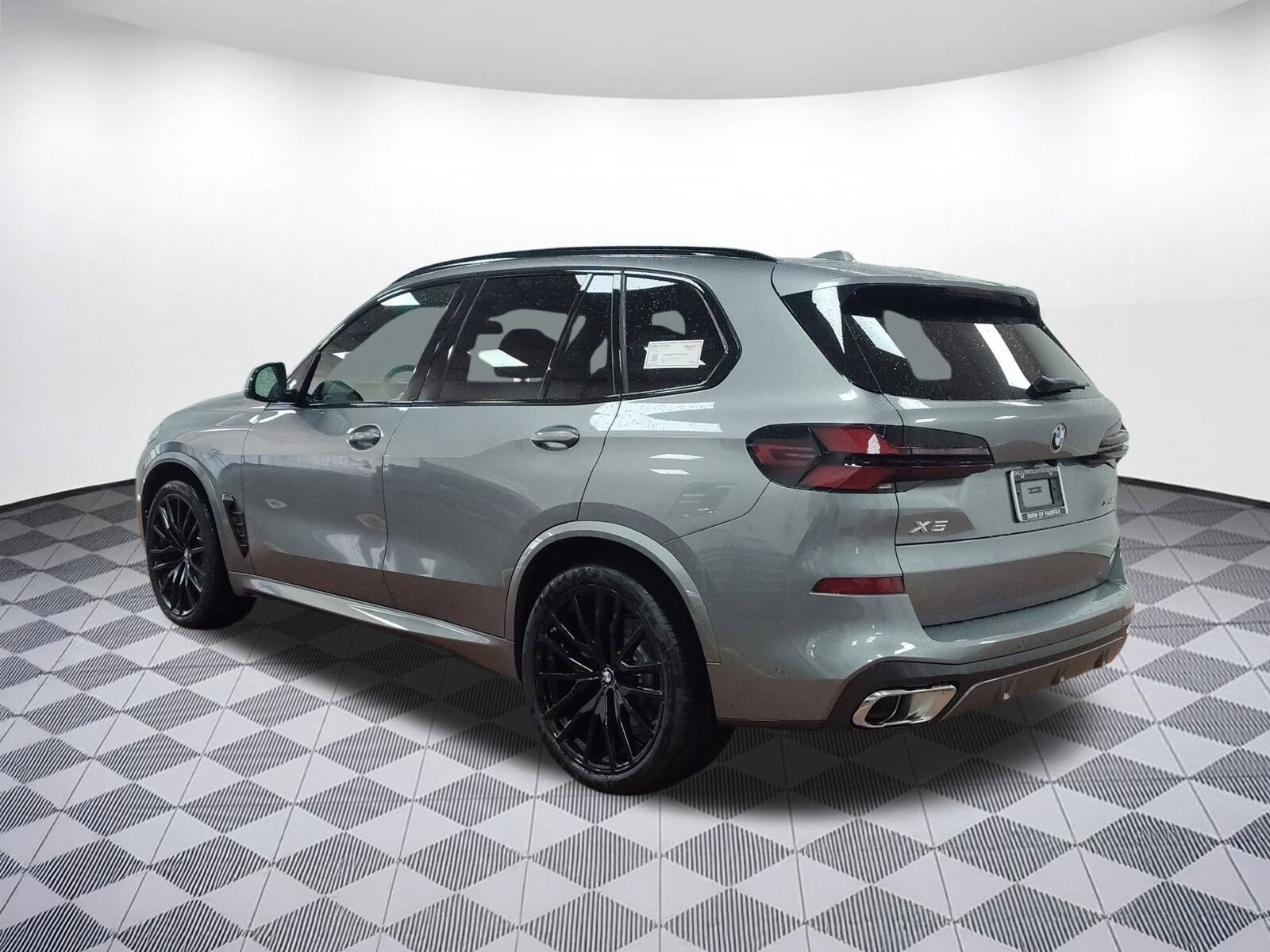 2026 Bmw X5 xDrive40i photo 3