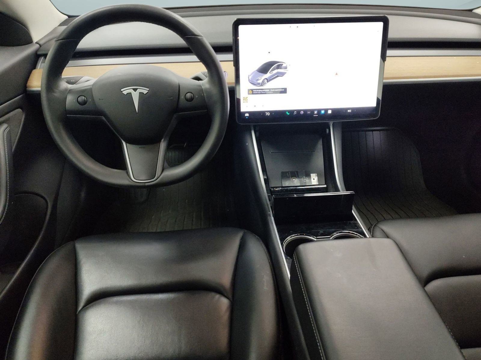 2019 Tesla Model 3 Long Range photo 4