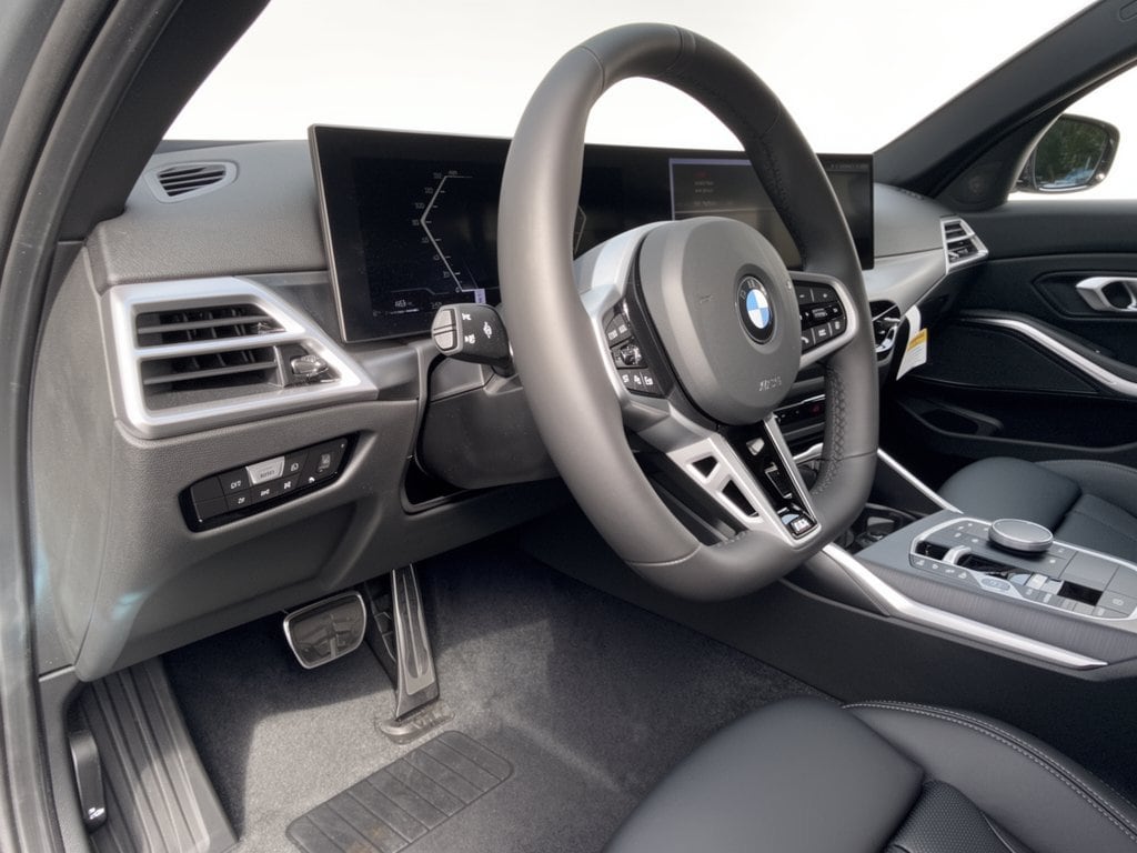 New 2026 BMW 330i xDrive Sedan