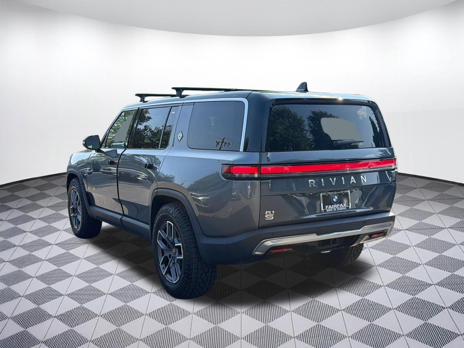 R1S Adventure Quad Motor Large Pack SUV