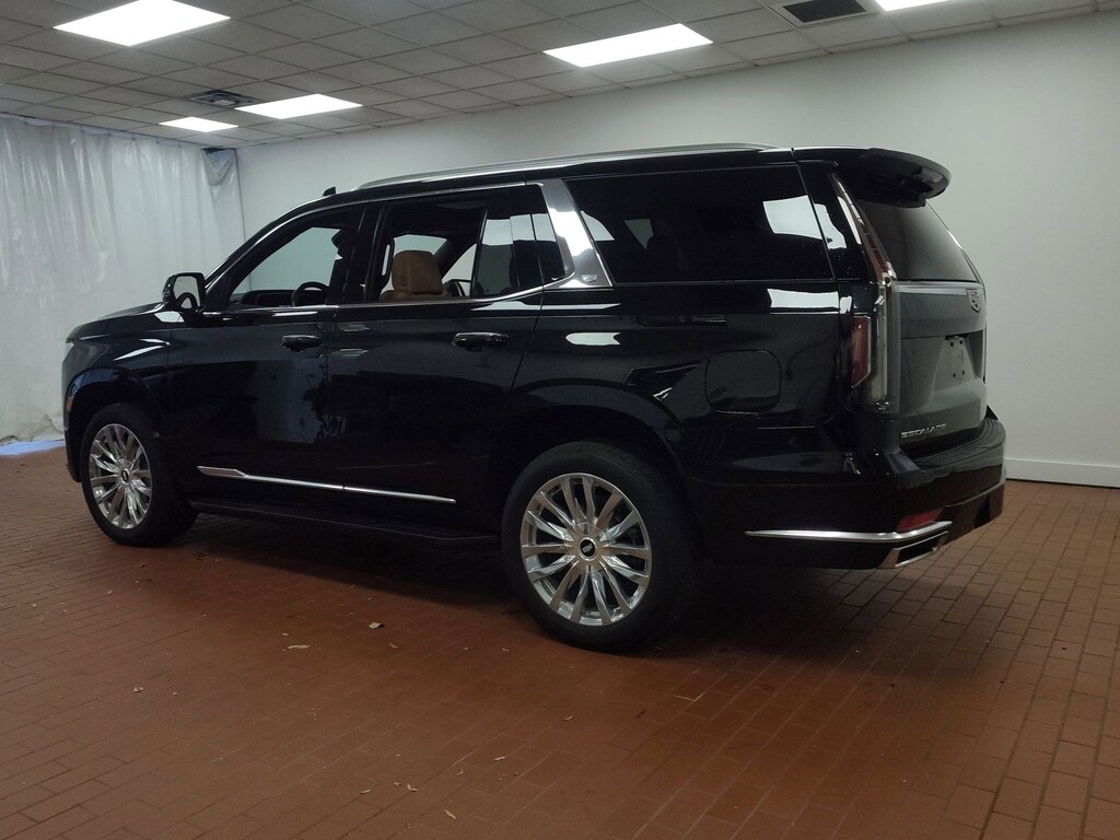 Used 2022 Cadillac Escalade Premium Luxury SUV