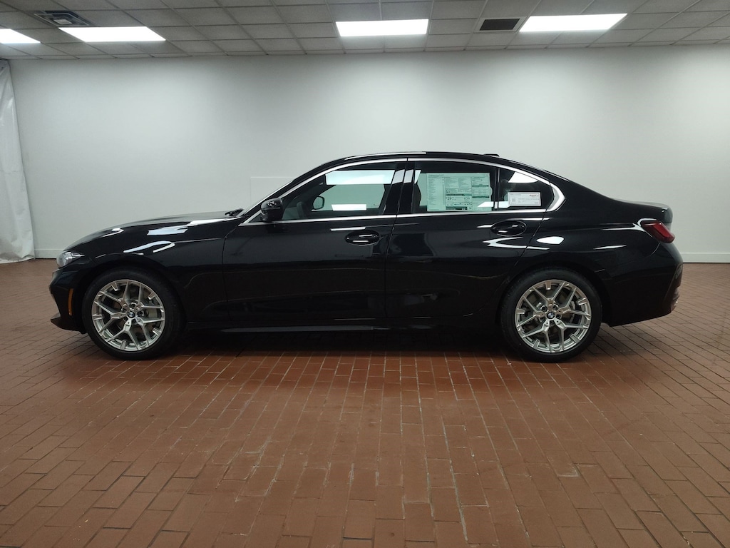 New 2026 BMW 330i xDrive Sedan