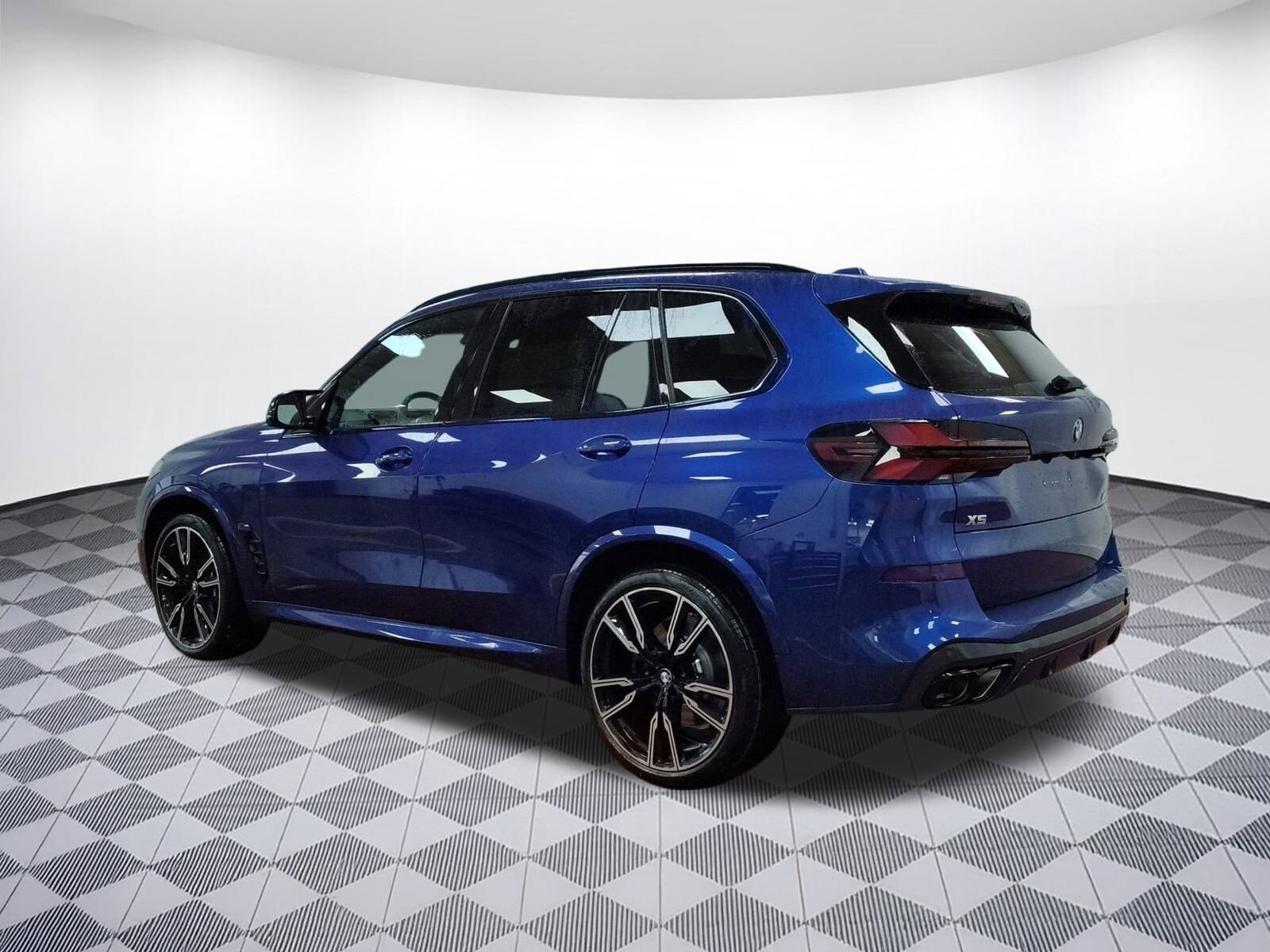 2026 Bmw X5 M60i photo 3