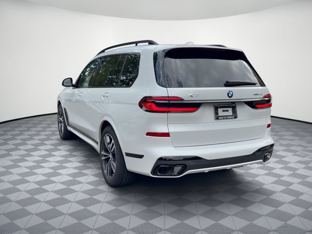 New 2027 BMW X7 xDrive40i SUV