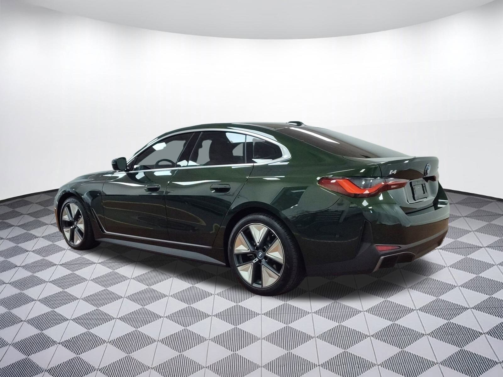 2024 Bmw i4 eDrive40 photo 3