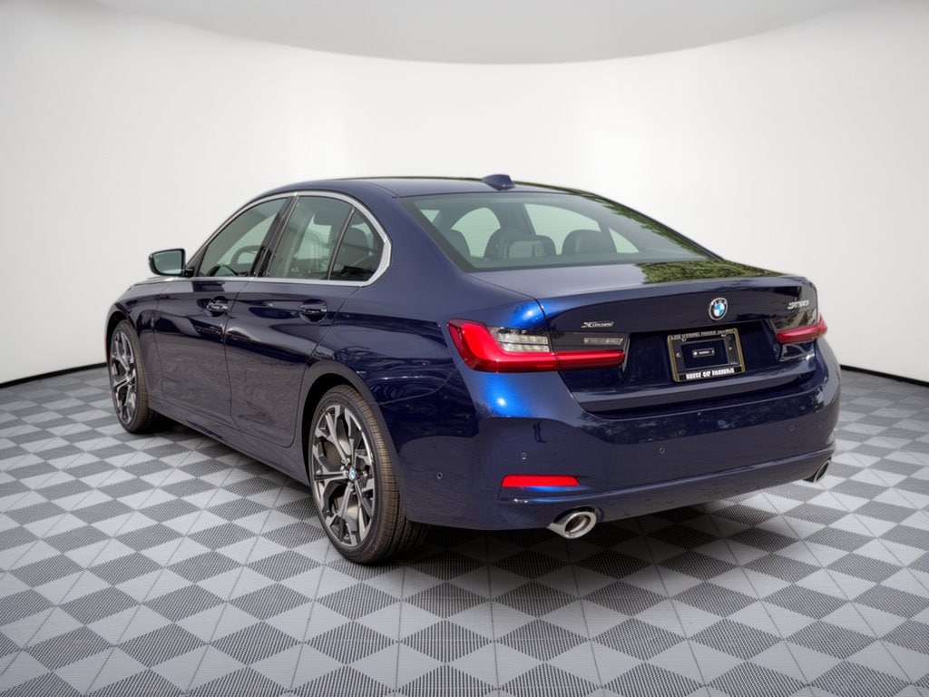 New 2026 BMW 330i xDrive Sedan