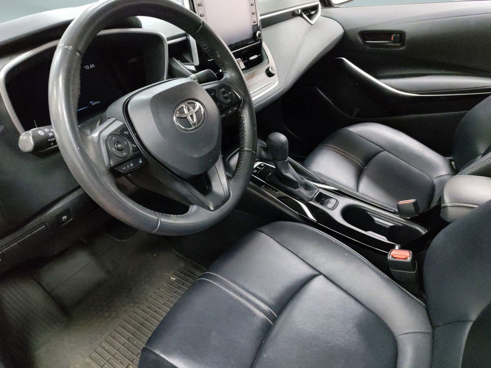 2022 Toyota Corolla Hybrid LE photo 4