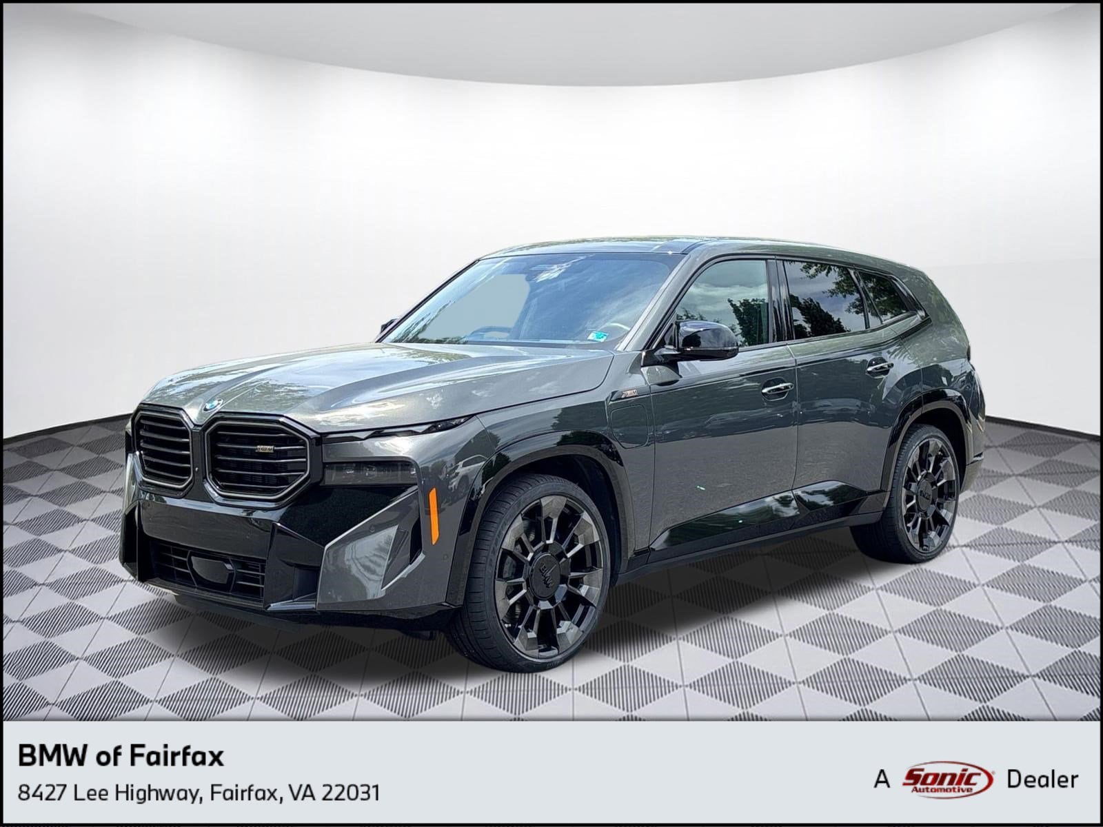 2023 BMW XM -'s photo