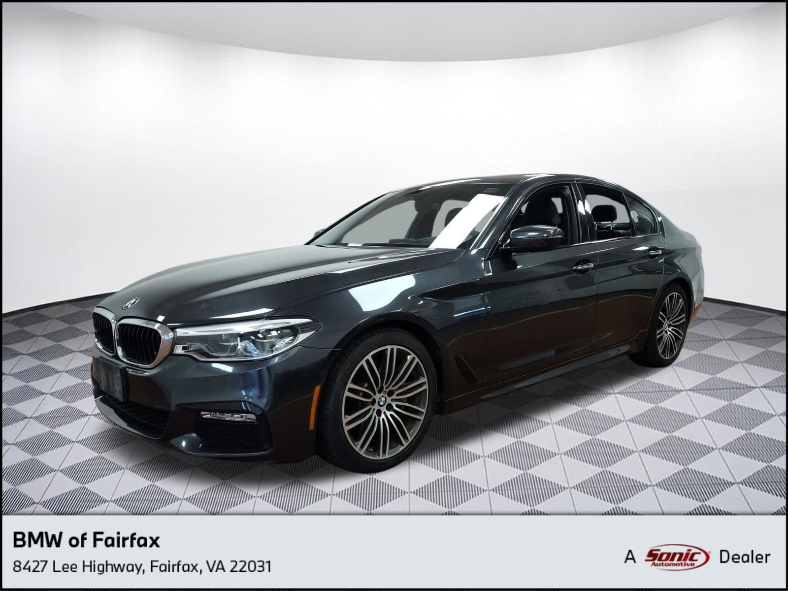 2017 BMW 5 Series 540's photo