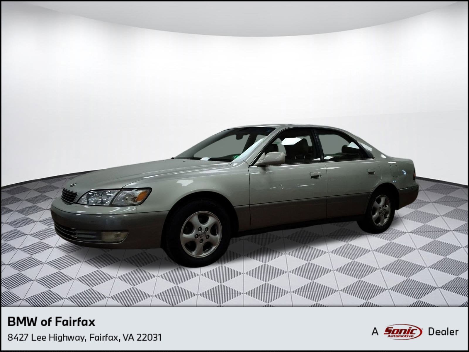 1998 Lexus ES 300's photo