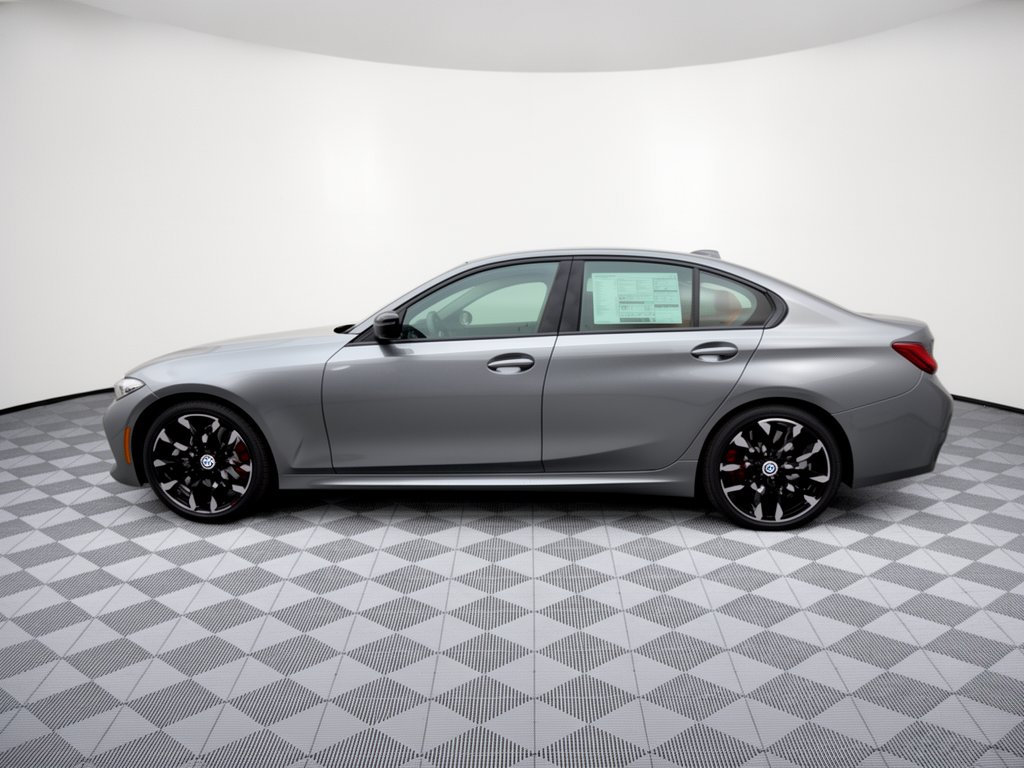 New 2026 BMW 330i xDrive Sedan
