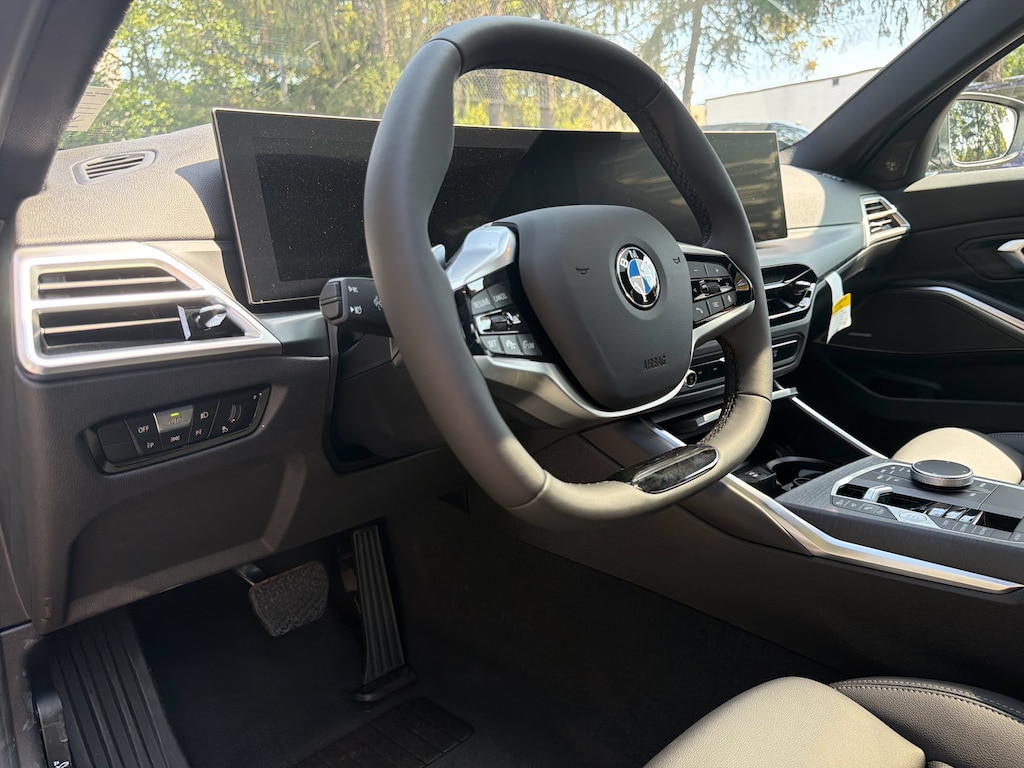 New 2026 BMW 330i xDrive Sedan