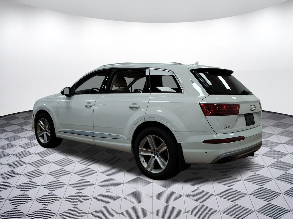 Used 2019 Audi Q7 Premium Plus SUV