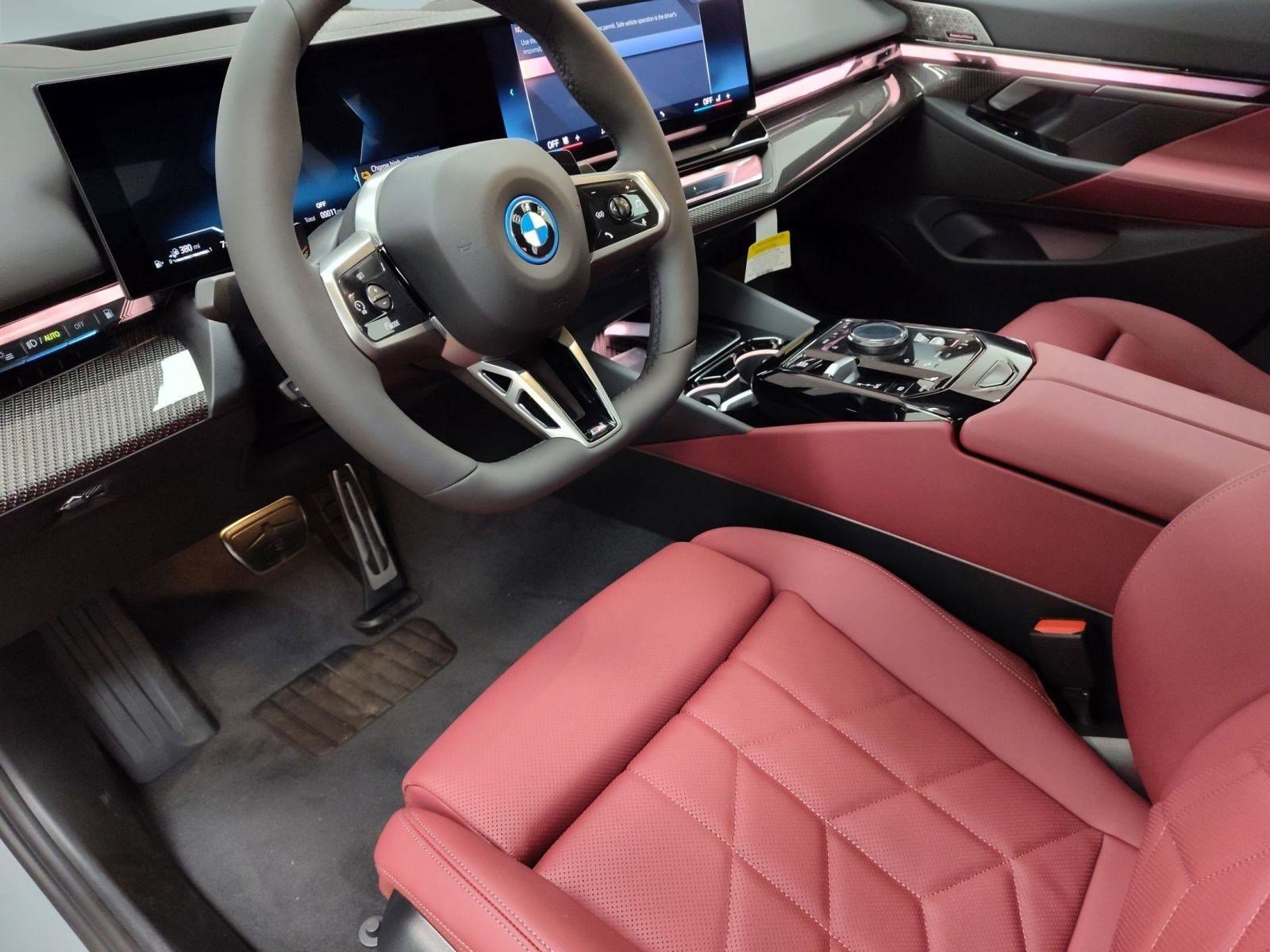 2026 Bmw 550e xDrive photo 4