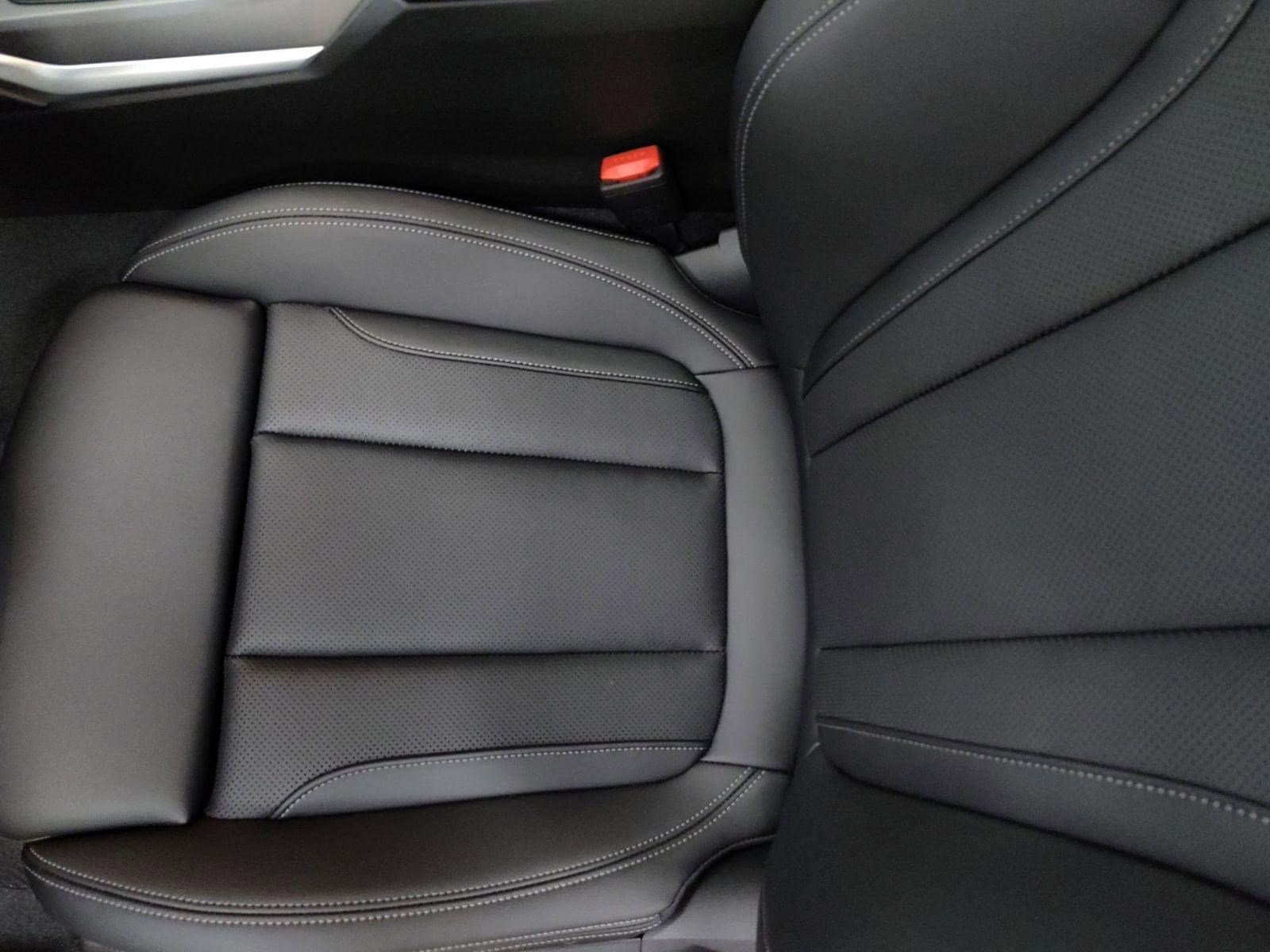 2026 BMW 2 Series 230i - Photo 16