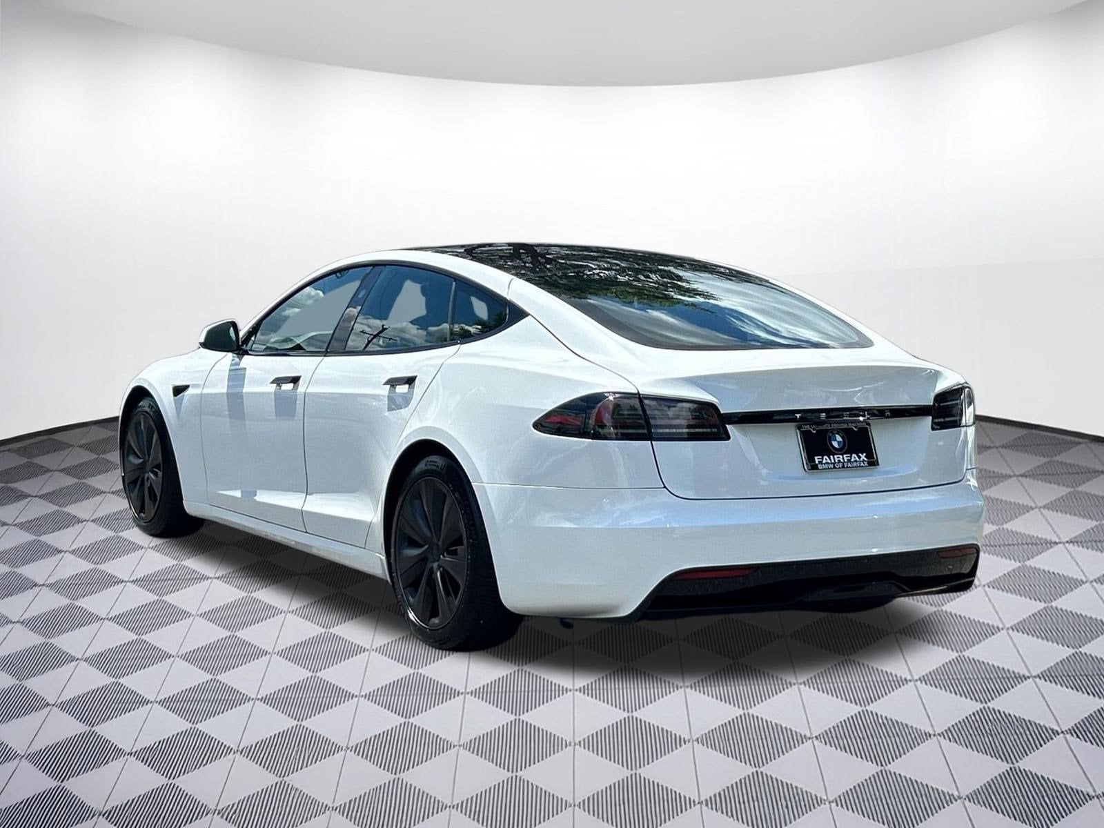 Model S Base Hatchback