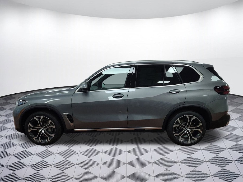 New 2026 BMW X5 xDrive40i SUV