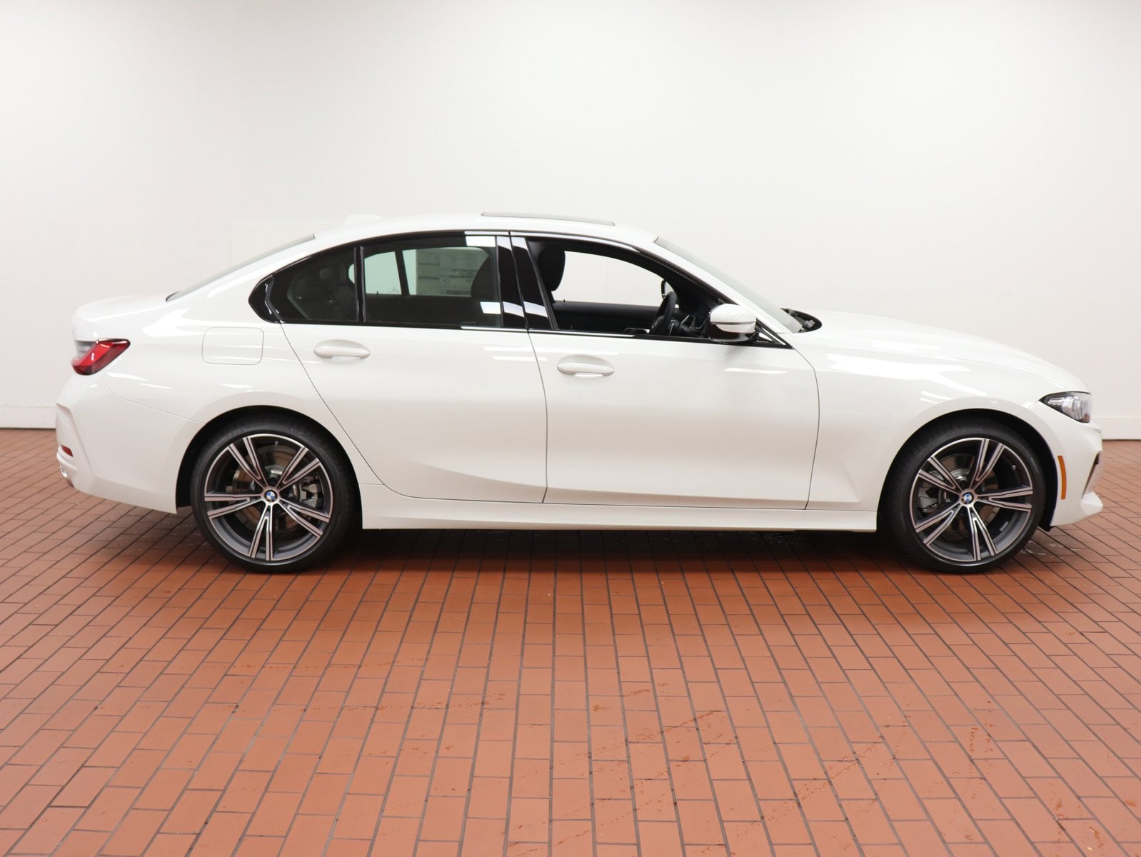 Used 2023 BMW 3 Series 330i with VIN 3MW69FF09P8D74551 for sale in Charlotte, NC