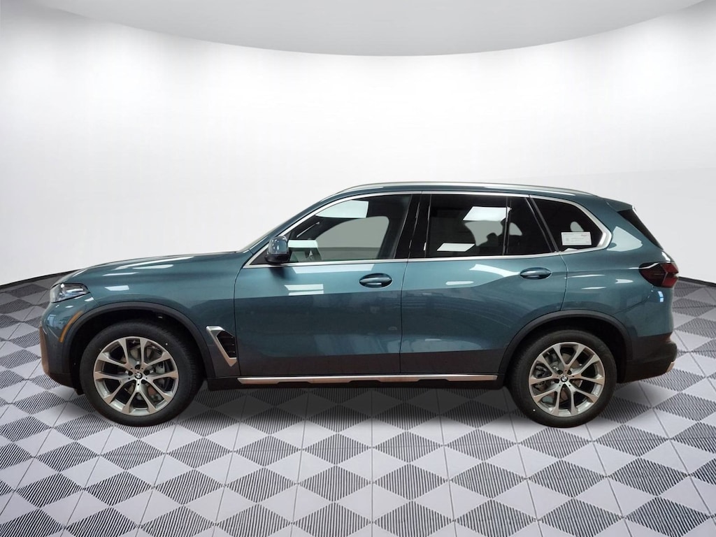 New 2026 BMW X5 xDrive40i SUV