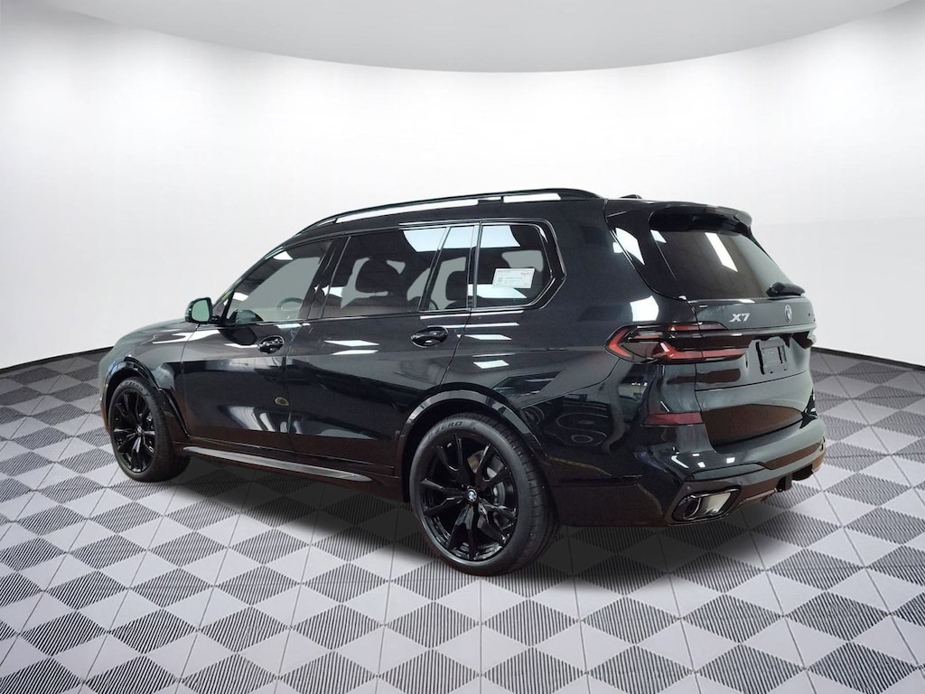 New 2026 BMW X7 xDrive40i SUV