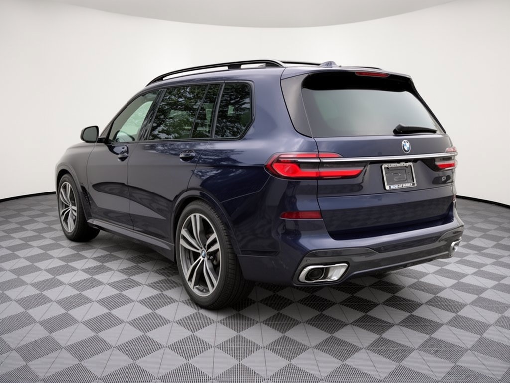New 2027 BMW X7 xDrive40i SUV