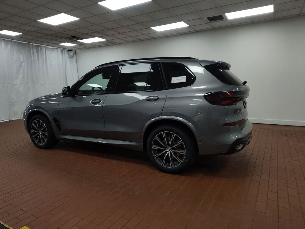 New 2026 BMW X5 xDrive40i SUV