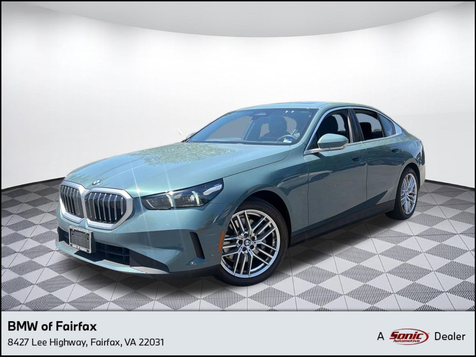 2025 BMW 5 Series 530i xDrive Sedan's photo