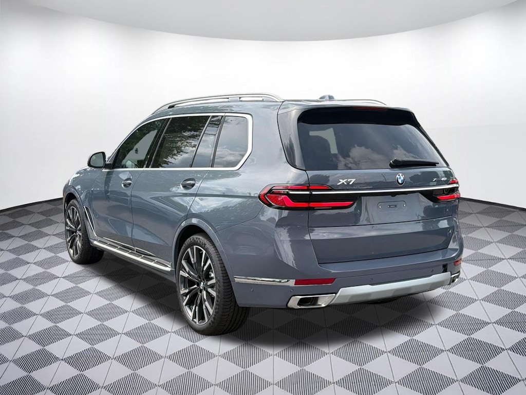 New 2027 BMW X7 xDrive40i SUV