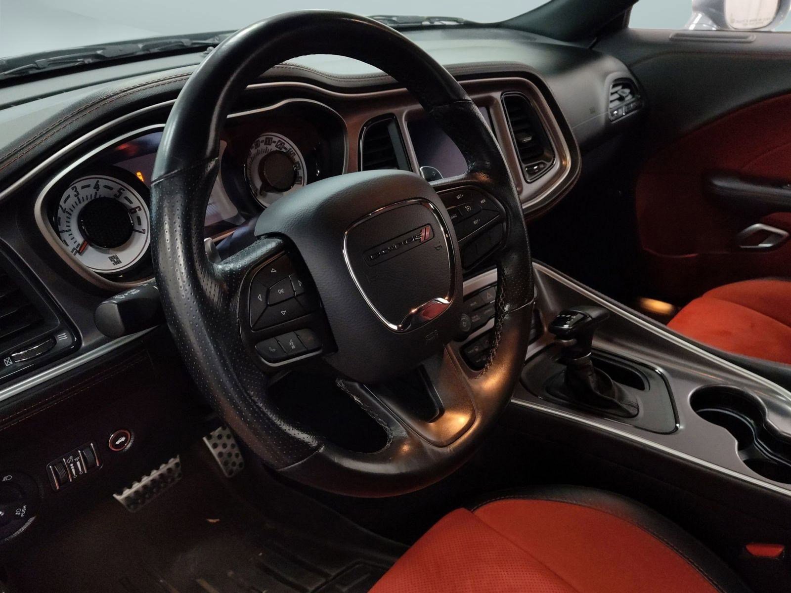 2022 Dodge Challenger R/T Scat Pack photo 4