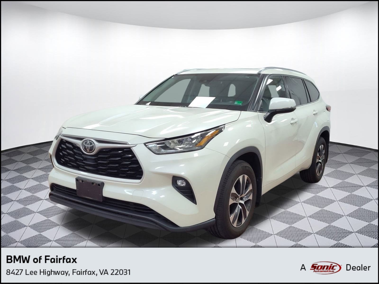 2020 Toyota Highlander XLE's photo