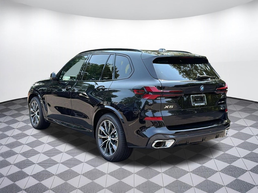 New 2026 BMW X5 PHEV xDrive50e SUV