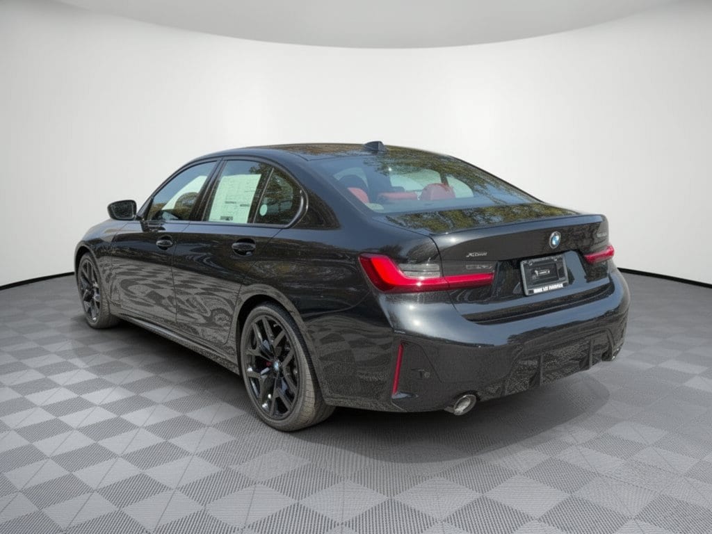 New 2026 BMW 330i xDrive Sedan