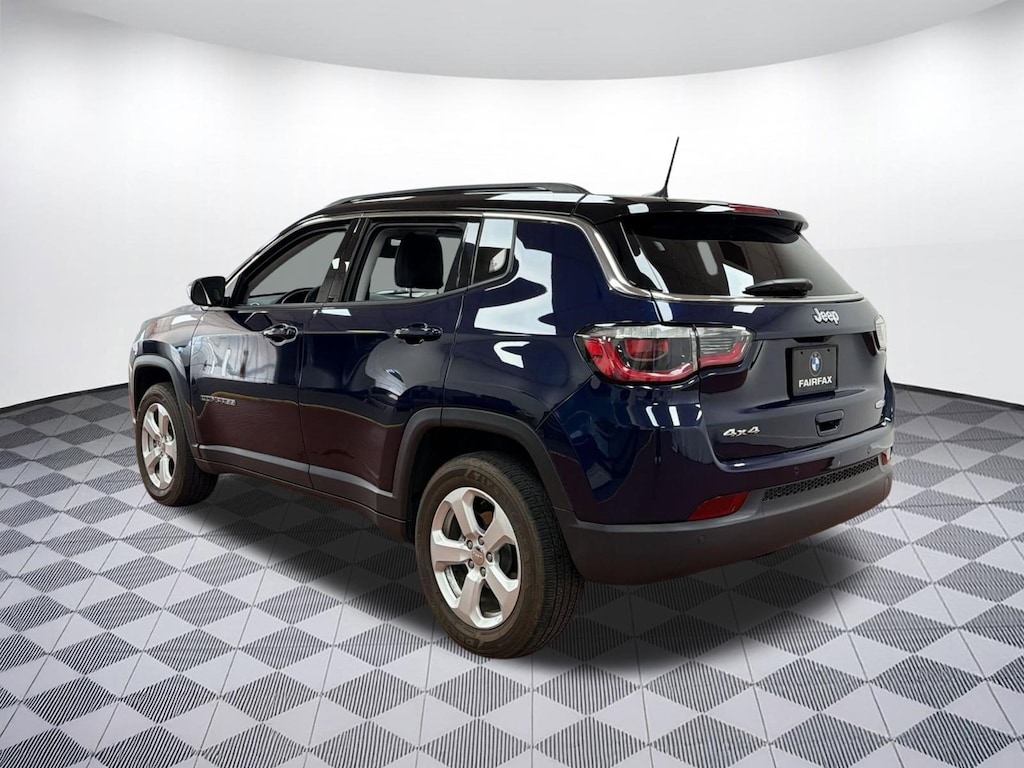 Used 2019 Jeep Compass Latitude 4x4 SUV