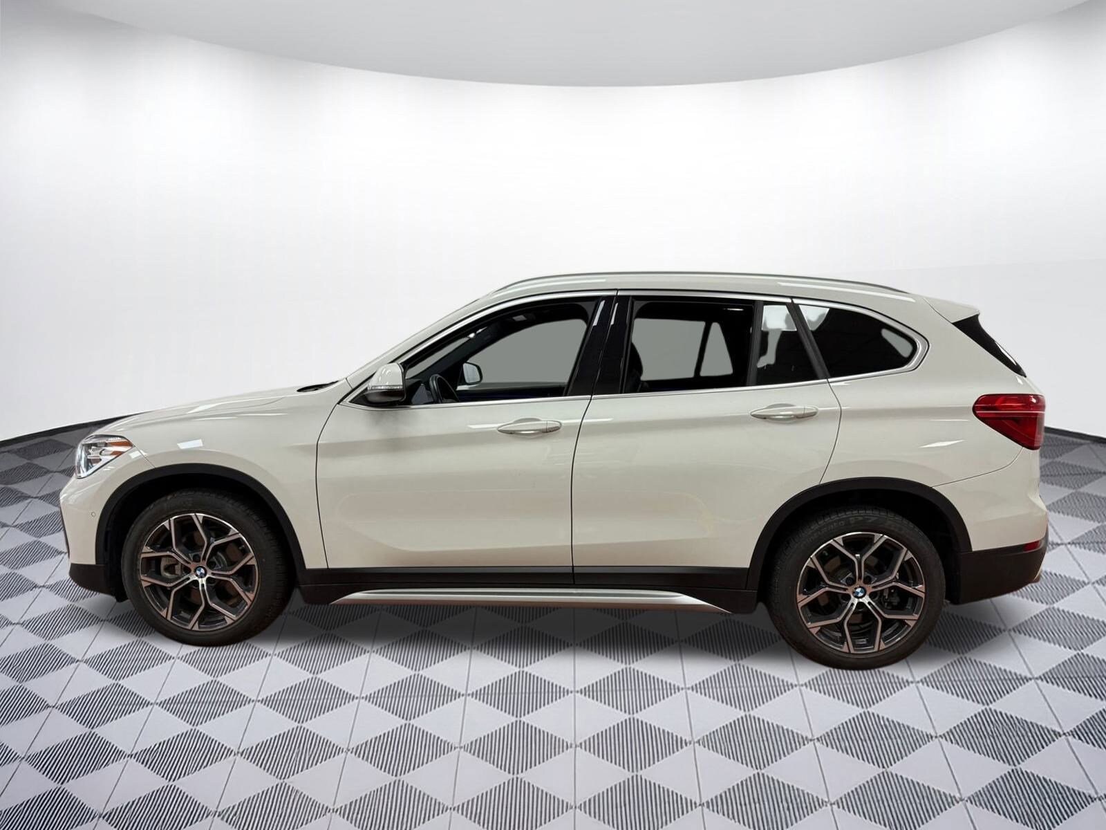 2022 Bmw X1 XDrive28i photo 2