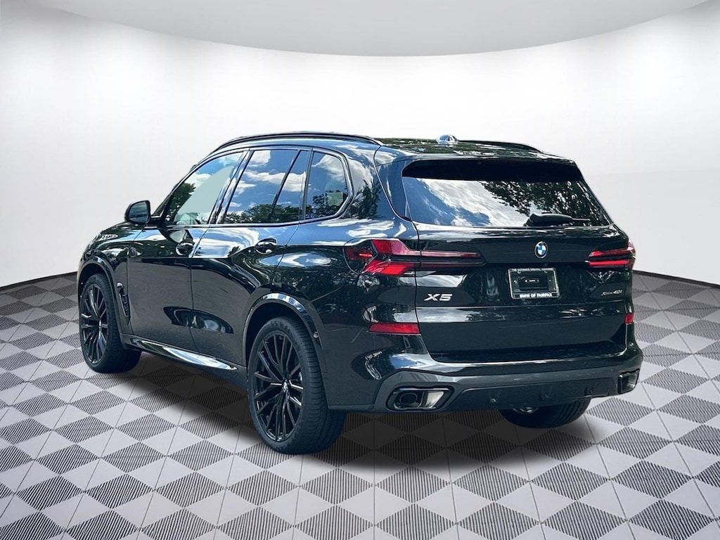 New 2026 BMW X5 xDrive40i SUV