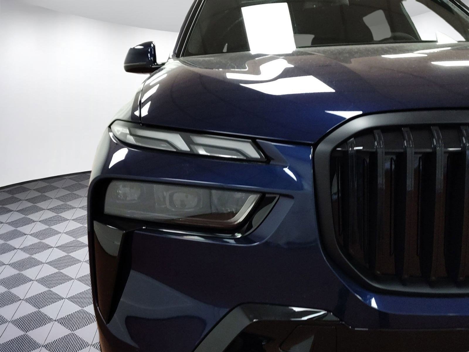2026 BMW X7 40i - Photo 10