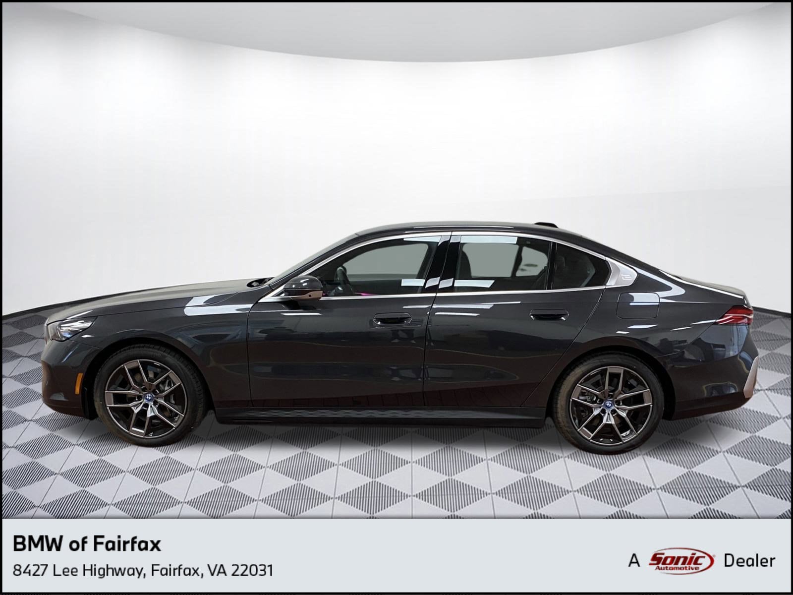 2025 BMW i5