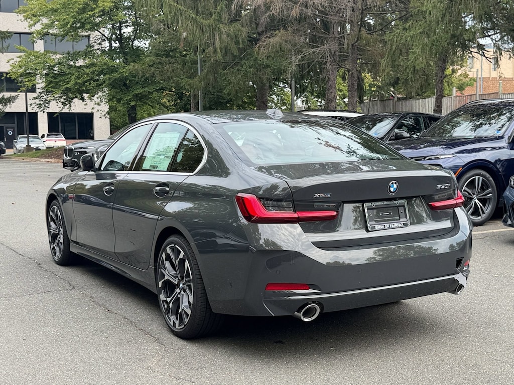 New 2026 BMW 330i xDrive Sedan