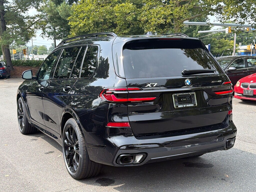New 2027 BMW X7 xDrive40i SUV