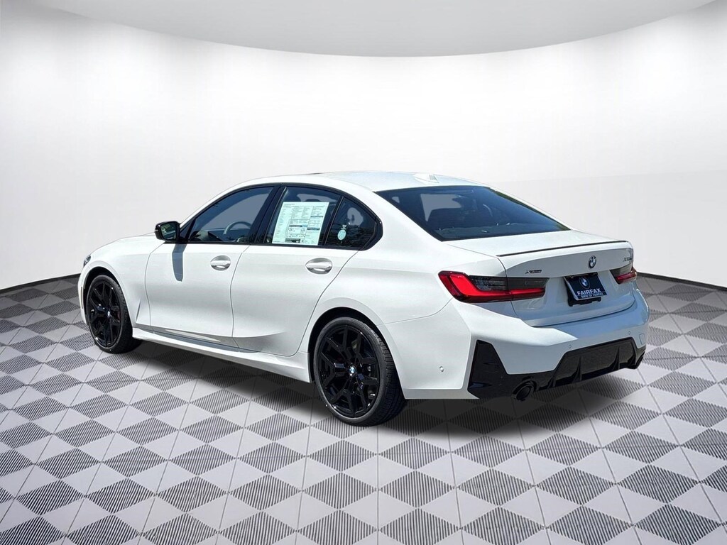 New 2026 BMW 330i xDrive Sedan