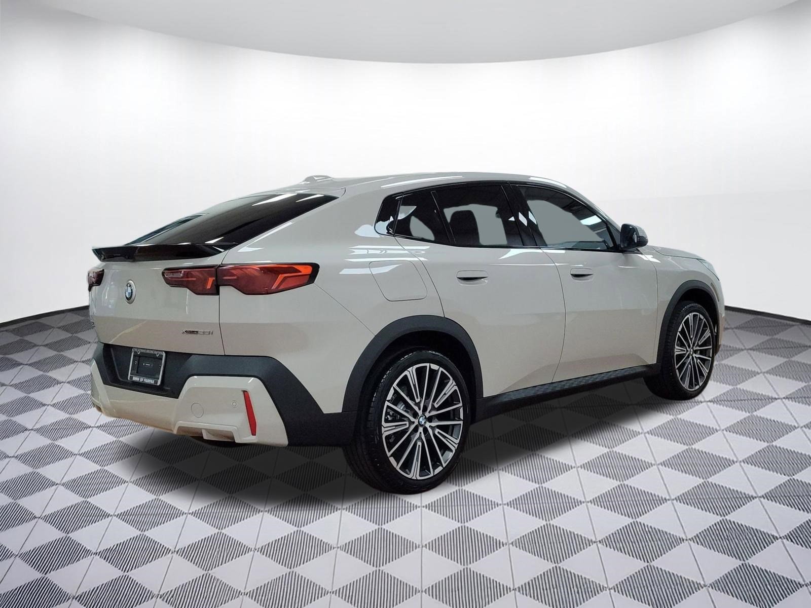 X2 XDrive28i SUV
