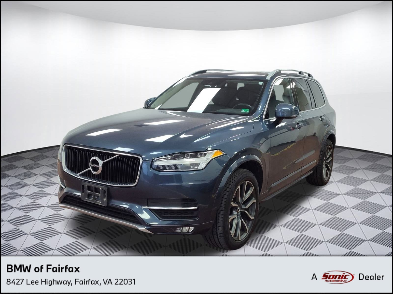 2019 Volvo XC90 Momentum's photo