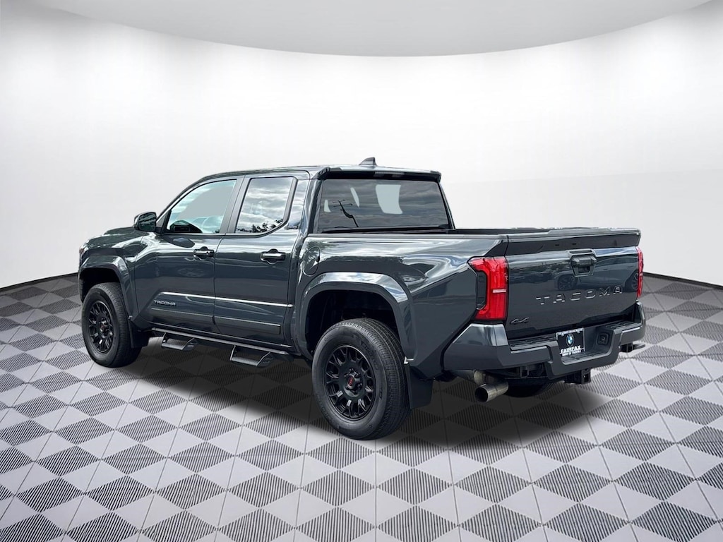 Used 2024 Toyota Tacoma SR5 Truck Double Cab