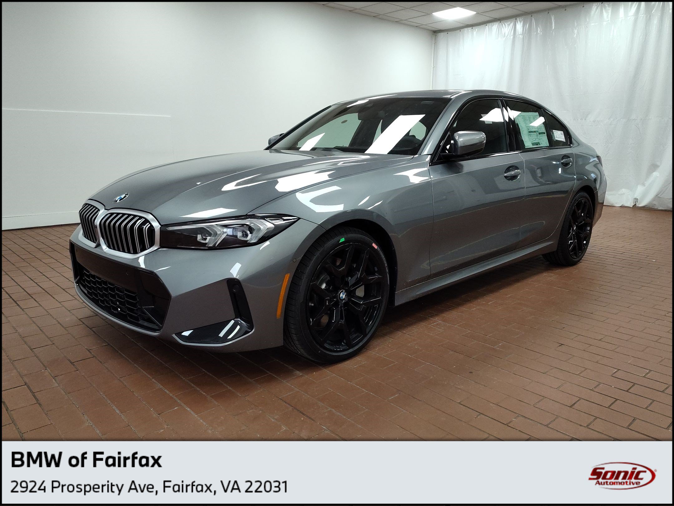  BMW 330i
